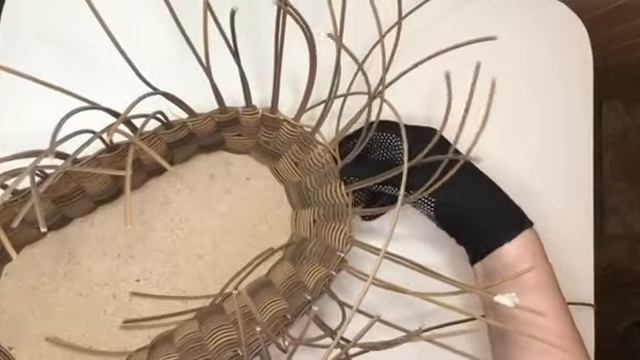 Корзинка-из-ротанга-мастер-класс