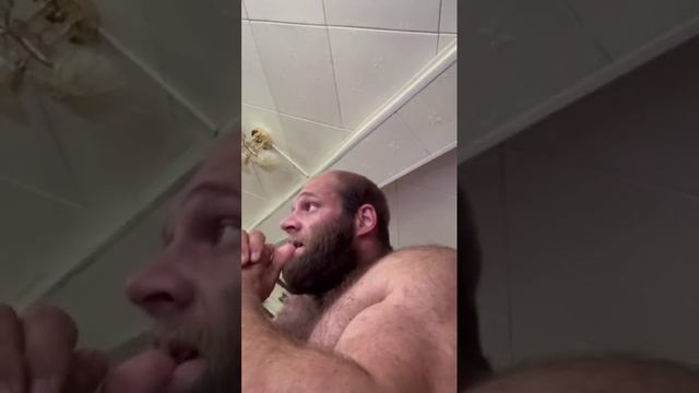 Кумир всех качков Андрей Смаев по прозвищу «Русский Халк» завершает карьеру блогера и спортсмена