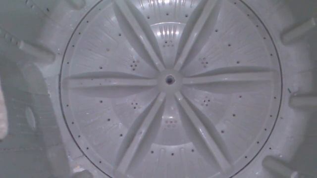 Как снять активатор стиральной машины. Repair of washing machine. How to remove the activator.